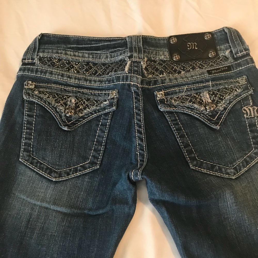 Miss Me Jeans - Picture 2 of 3